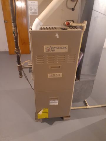 140 LAKE Avenue, Erie, PA 16511