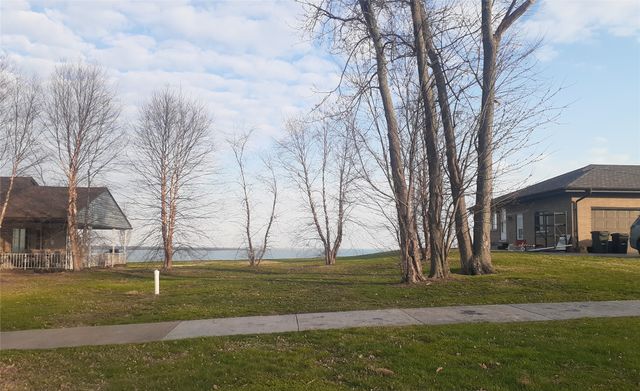 140 LAKE Avenue, Erie, PA 16511