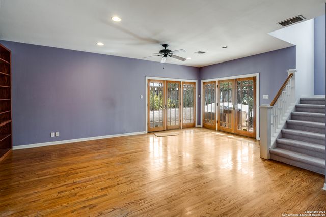 120 Alta, San Antonio, TX 78209