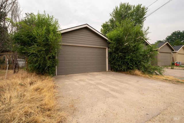 6414 W Russett, Boise, ID 83704