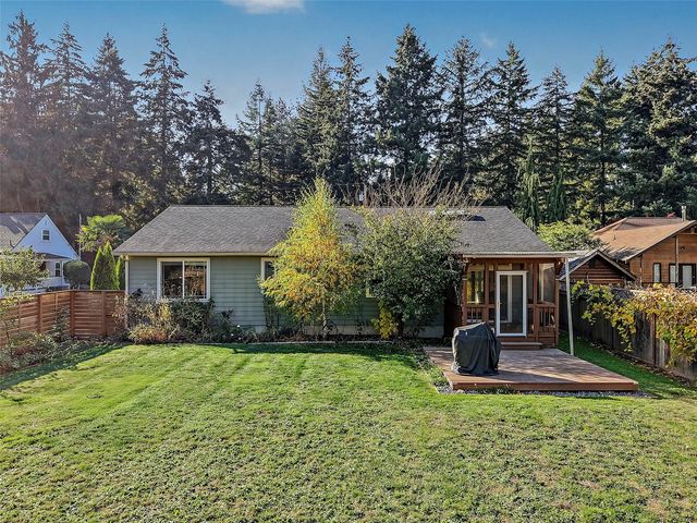 2911 112th Avenue E, Edgewood, WA 98371