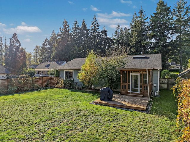 2911 112th Avenue E, Edgewood, WA 98371