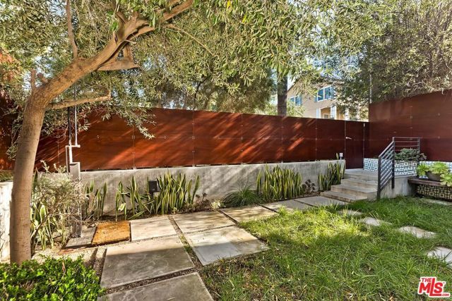 111 Eastwind Street, Marina Del Rey, CA 90292