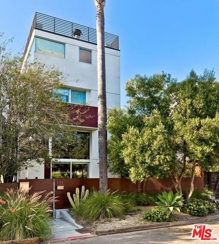 111 Eastwind Street, Marina Del Rey, CA 90292