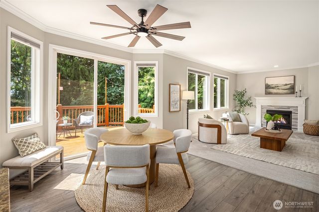 26233 SE 162nd Place, Issaquah, WA 98027