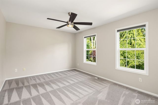 26233 SE 162nd Place, Issaquah, WA 98027