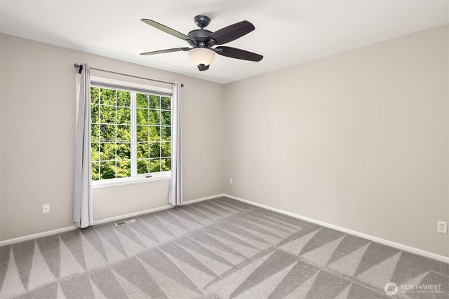 26233 SE 162nd Place, Issaquah, WA 98027