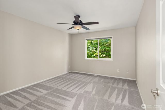 26233 SE 162nd Place, Issaquah, WA 98027