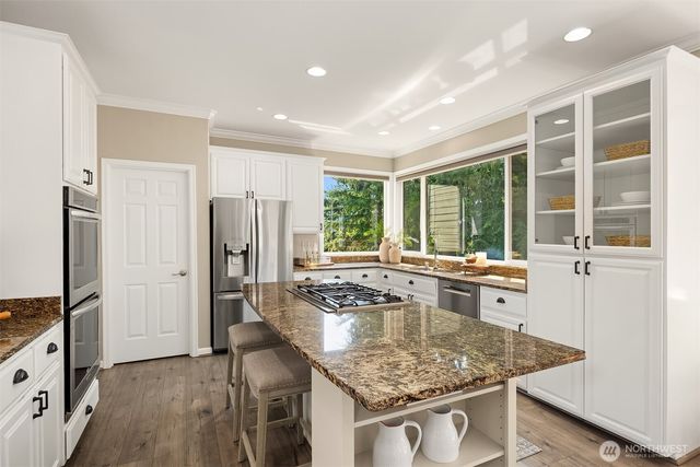 26233 SE 162nd Place, Issaquah, WA 98027