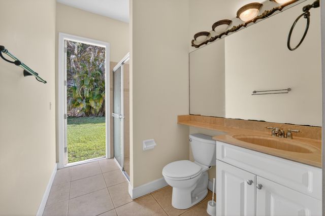854 SW Saint Tropez Court, Port St. Lucie, Port St Lucie, FL 34986