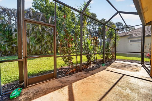 854 SW Saint Tropez Court, Port St. Lucie, Port St Lucie, FL 34986
