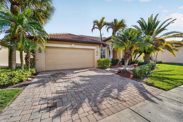 854 SW Saint Tropez Court, Port St. Lucie, Port St Lucie, FL 34986