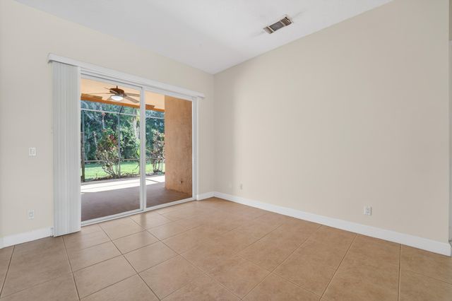 854 SW Saint Tropez Court, Port St. Lucie, Port St Lucie, FL 34986