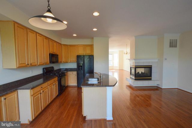 182 SPENCER TER SE, Leesburg, VA 20175