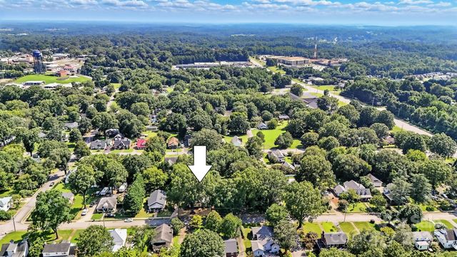425 W 8th Street, Newton, NC 28658