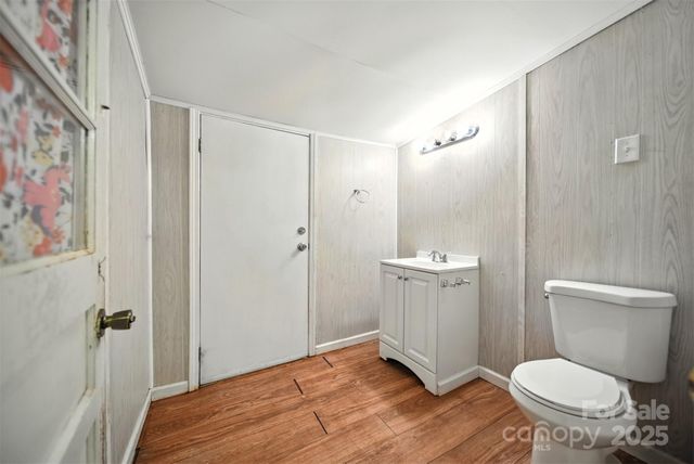 425 W 8th Street, Newton, NC 28658