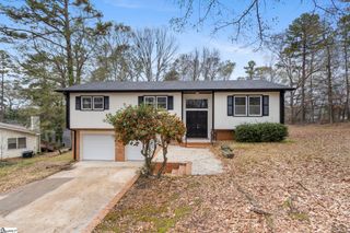 112 Woodmont Circle, Greenville, SC 29605