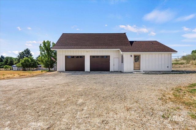 26283 Eric Ln, Middleton, ID 83644