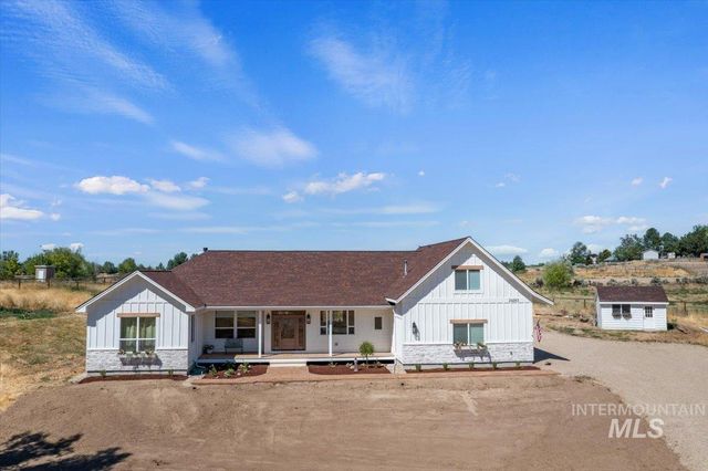 26283 Eric Ln, Middleton, ID 83644