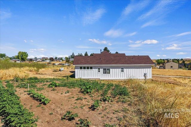 26283 Eric Ln, Middleton, ID 83644