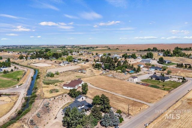 26283 Eric Ln, Middleton, ID 83644