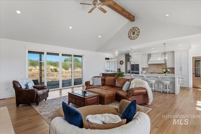 26283 Eric Ln, Middleton, ID 83644