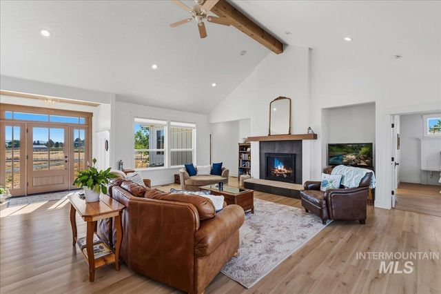 26283 Eric Ln, Middleton, ID 83644