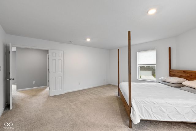 5636 Cherrywood Lane, Mccordsville, IN 46055