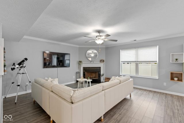 5636 Cherrywood Lane, Mccordsville, IN 46055