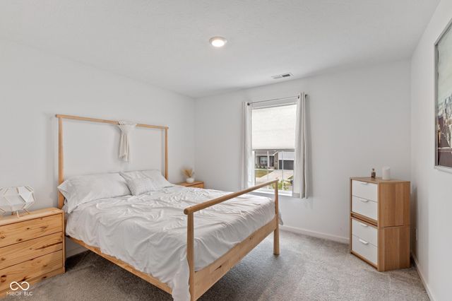 5636 Cherrywood Lane, Mccordsville, IN 46055