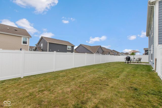 5636 Cherrywood Lane, Mccordsville, IN 46055