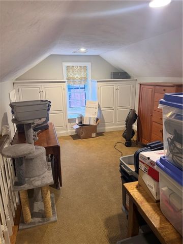 31 Bradford Street 1, Bristol, RI 02809