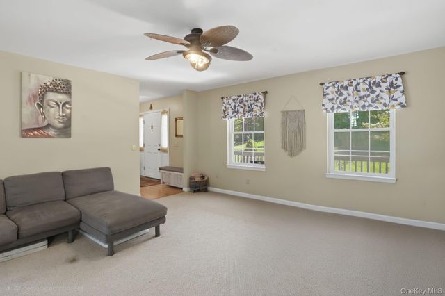 185 Penaluna Road, Monroe, NY 10950