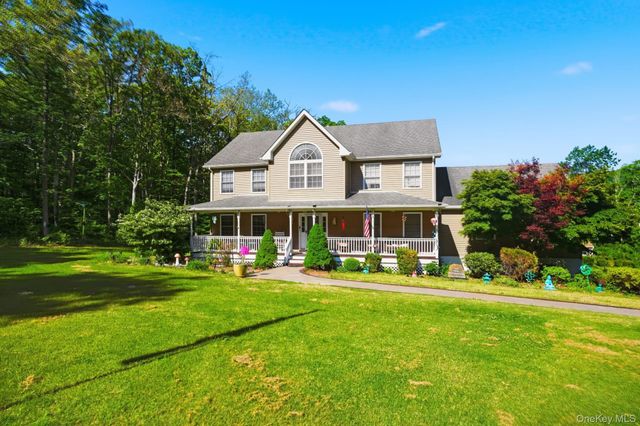 185 Penaluna Road, Monroe, NY 10950