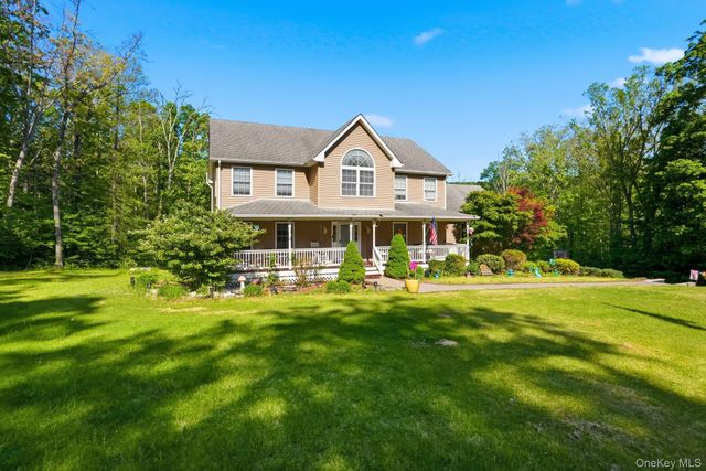 185 Penaluna Road, Monroe, NY 10950