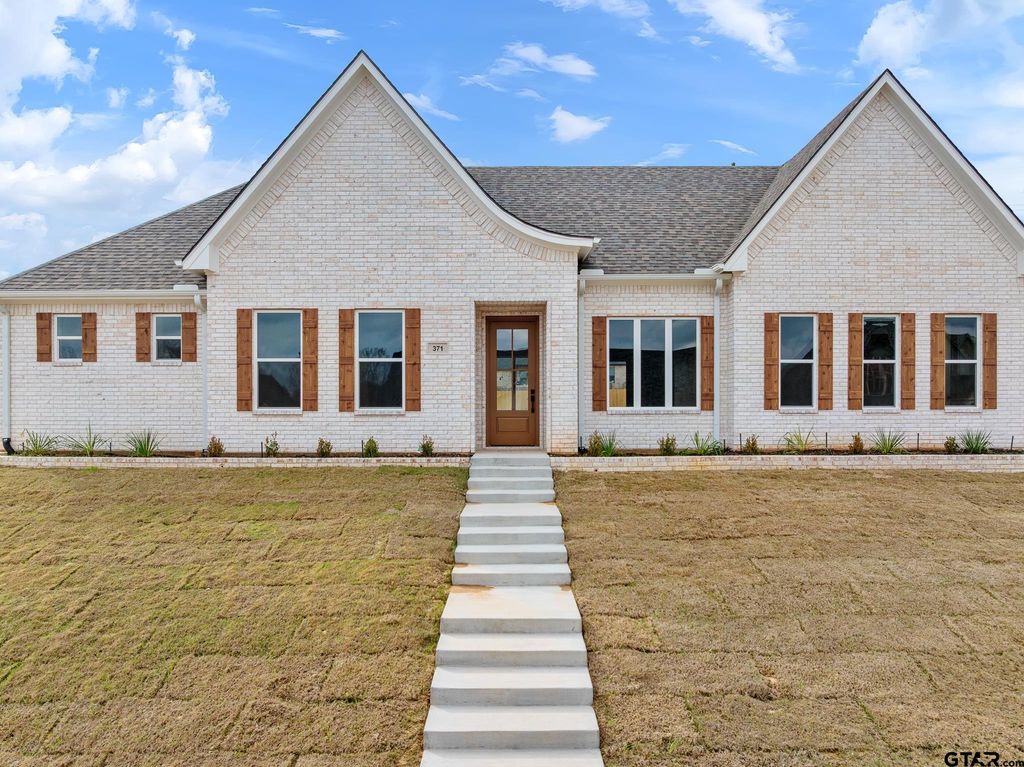 371 Mac Circle, Bullard, TX 75757
