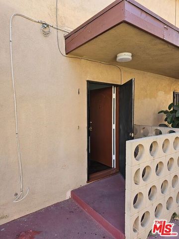 1855 S Victoria Avenue 1 & 2, Los Angeles, CA 90019