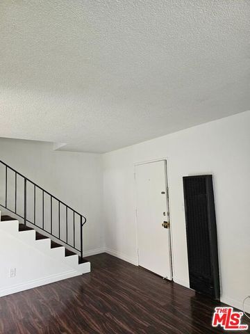 1855 S Victoria Avenue 1 & 2, Los Angeles, CA 90019