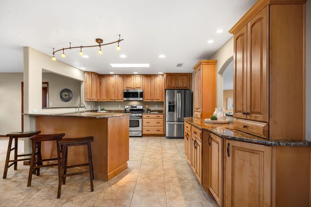 709 Stagecoach Road SE, Albuquerque, NM 87123