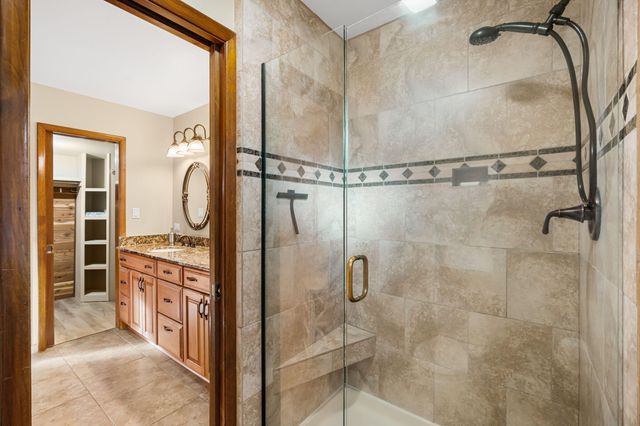 709 Stagecoach Road SE, Albuquerque, NM 87123