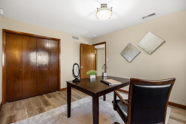 709 Stagecoach Road SE, Albuquerque, NM 87123