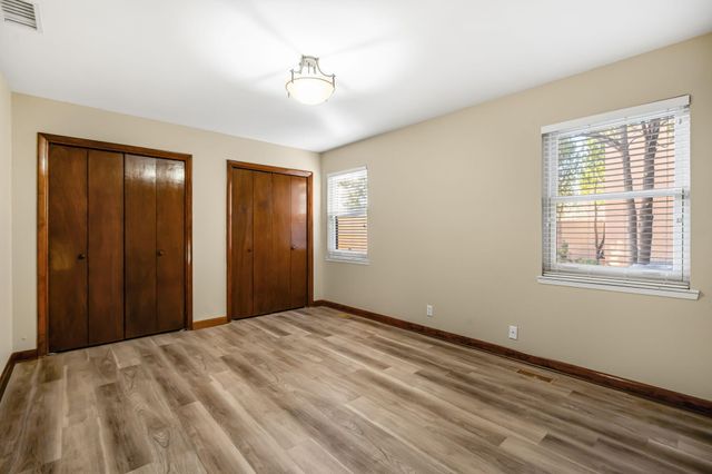 709 Stagecoach Road SE, Albuquerque, NM 87123