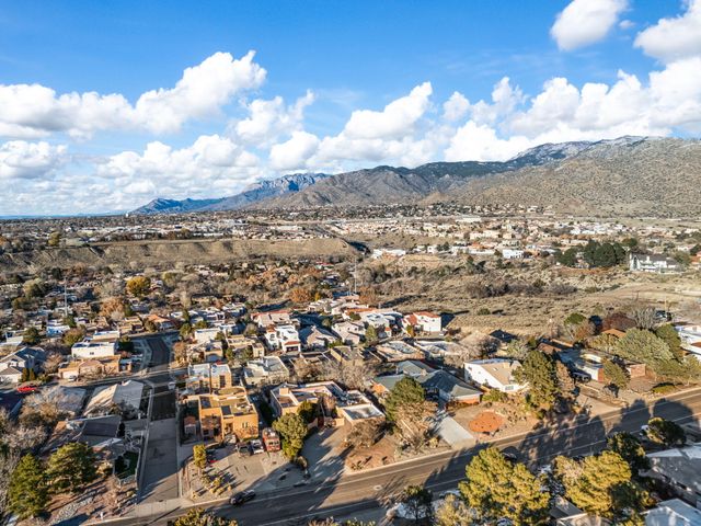 709 Stagecoach Road SE, Albuquerque, NM 87123