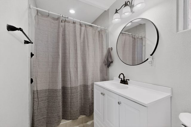 11300 Holly Avenue NE, Albuquerque, NM 87122