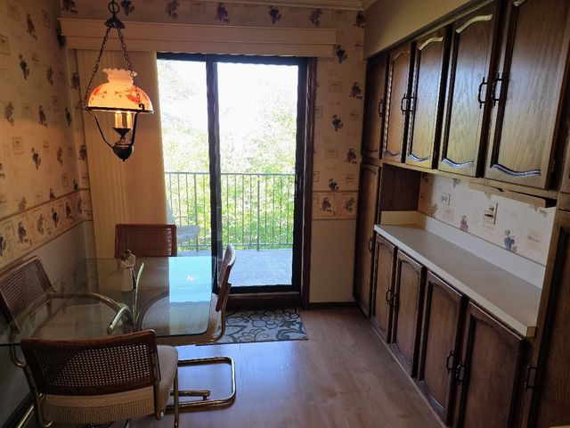 1S150 Spring Road 5B, Oakbrook Terrace, IL 60181