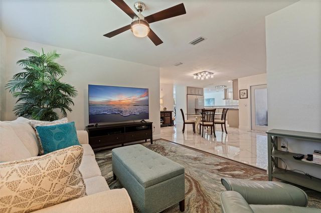 153 58TH AVENUE S, St Petersburg, FL 33705