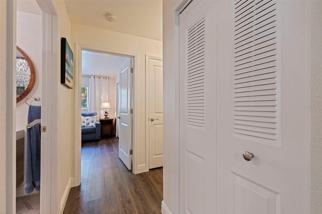 153 58TH AVENUE S, St Petersburg, FL 33705