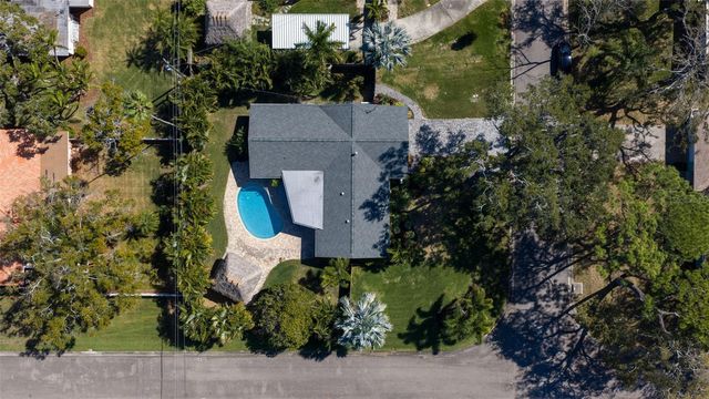 153 58TH AVENUE S, St Petersburg, FL 33705