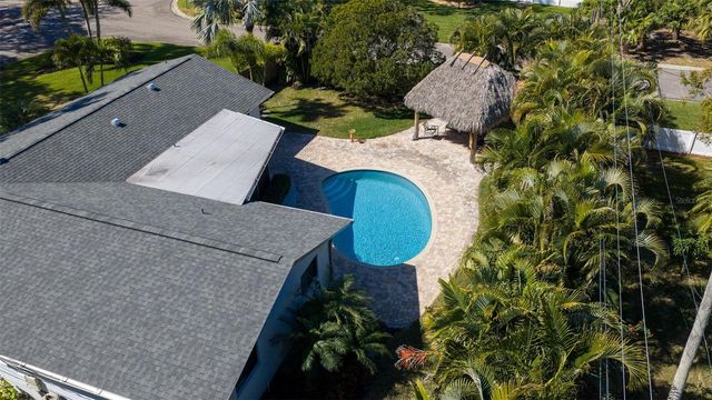 153 58TH AVENUE S, St Petersburg, FL 33705