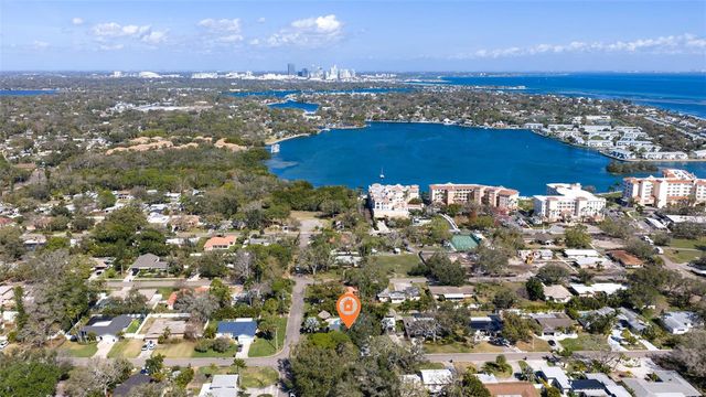 153 58TH AVENUE S, St Petersburg, FL 33705